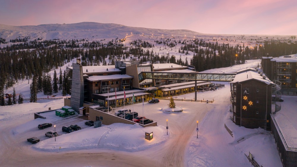 Skistar Lodge in de sneeuw in Trysil.